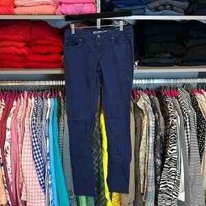 Mossimo Supply Co navy skinny jeans size 5 juniors​